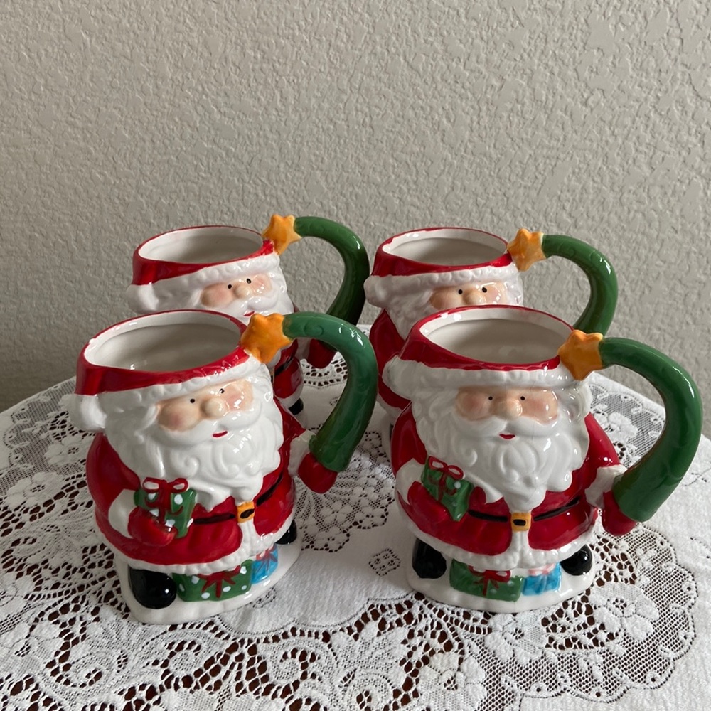 4 Pier 1 Imports Santa Claus Mugs. Brand New